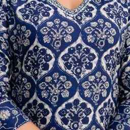 Araaha Women Ethnic Motifs Printed Regular Sequinned Pure Cotton Kurta with Trousers & With Dupatta image 5