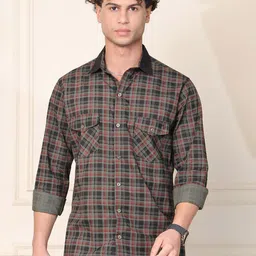THE BEETEL HOUSE Men Spread Collar Checked Cotton Casual Shirt image 2