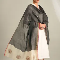 JAYPORE Floral Embroidered Sequinned Cotton Silk Dupatta image 5