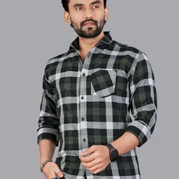 Metronaut Men Classic Fit Checked Spread Collar Cotton Casual Shirt-image-77