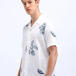 Flying Machine Men Relaxed Floral Opaque Casual Shirt image 5