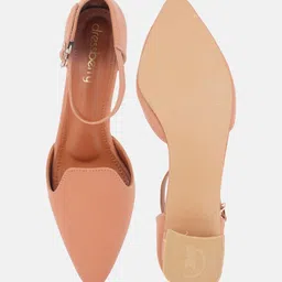 DressBerry Block Pumps image 2