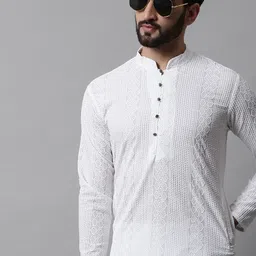 Jompers Men Embroidered Regular Chikankari Pure Cotton Kurta with Pyjamas image 3