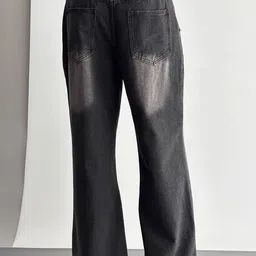 StyleCast Men Boyfriend Fit Mid-Rise Light Fade Jeans image 4