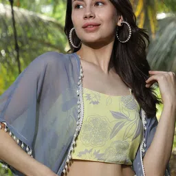 QISSA Printed Top Shrug With Palazzo Co-Ords image 2