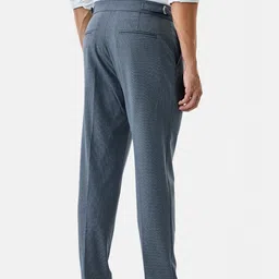 Snitch Men Textured Wrinkle Free Pleated Trousers image 3