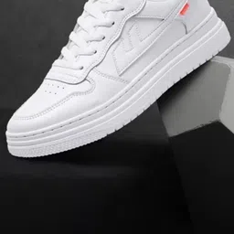 DRACKFOOT Men Sneakers image 4