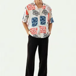 Snitch Men Boxy Printed Casual Shirt image 3