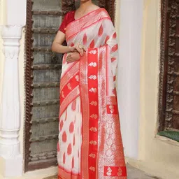 Astita Ethnic Women Motifs Zari Saree-image-7
