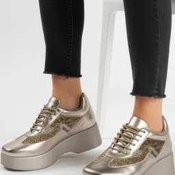 THE WHITE POLE Women Textured Sneakers image 2