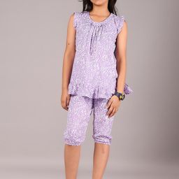 V-Mart Girls Printed Night suit-picture-1