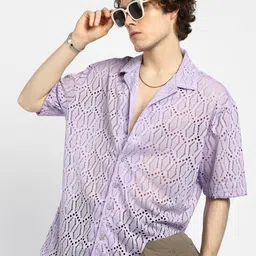Campus Sutra Men Comfort Opaque Striped Casual Shirt image 1