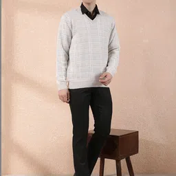 COBB Men Colourblocked Pullover image 2