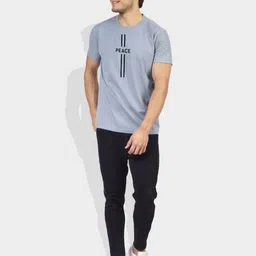 Greylongg Men Printed Pockets T-shirt image 4