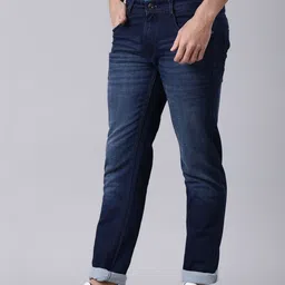 Classic Polo Men Classic Slim Fit Mid-Rise Light Fade Jeans image 3