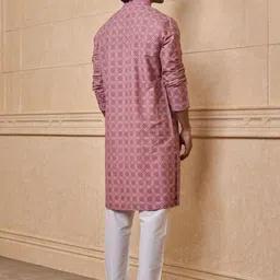 Tasva Adults-Men Floral Printed Cotton Kurta with Pyjamas image 2