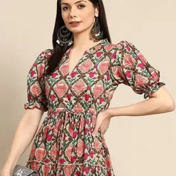 aafami Women Floral Print, Printed Cotton Blend Flared Kurta image 4