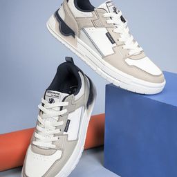 Red Tape Men Colourblocked Sneakers-picture-43