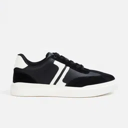 forca by lifestyle Forca Men Textured Round Toe Sneakers image 3