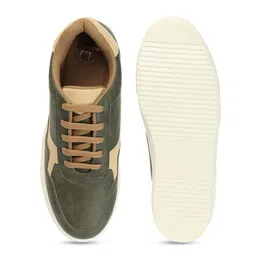 Carlton London sports Men Perforations Lightweight Comfort Insole Sneakers image 4