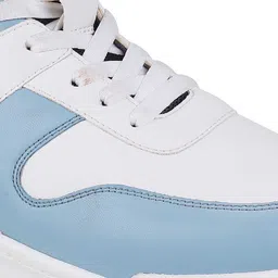 Metro Men Colourblocked Round Toe Mesh Sneakers image 3