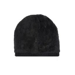 iSWEVEN Unisex Black Beanie image 2