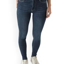 Kraus Jeans Women Skinny Fit Mid-Rise Light Fade Jeans-image-68