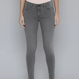 Levis Women Grey 710 Super Skinny Fit Light Fade Stretchable Jeans-image-3