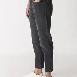 RARE RABBIT Men Sam Carrot Fit Jeans image 4