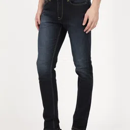 Lee Men Blue Bruce Skinny Fit Light Fade Stretchable Jeans image 5