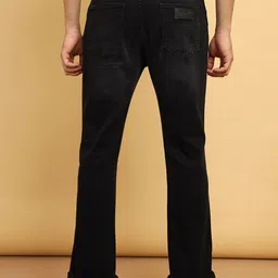 Wrangler Men Bootcut Mid-Rise Dark Shade Clean Look Stretchable Jeans image 5