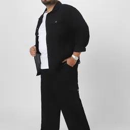 Urbano Plus Men Loose Fit Washed Cargo Non-Stretchable Jeans With 6 Pockets image 3