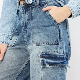 max Women Mildly Distressed Heavy Fade Jeans image 5