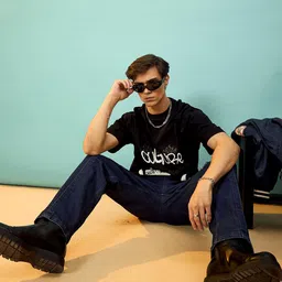 MASCLN SASSAFRAS Men Relaxed Fit Mildly Distressed Cotton Jeans image 5