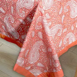 INDHOME LIFE Pink & White Ethnic Motif-Printed Pure-Cotton 4-Seater Table Cover image 3