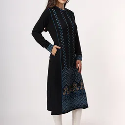 KEIKO Women Black & Blue Floral Kurta image 3