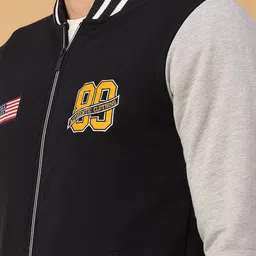 V-Mart Men Colourblocked Sweatshirt image 4