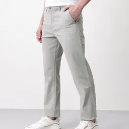 Mast & Harbour Men Mid-Rise Regular Fit Chinos image 4