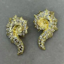 Nui Artificial Stones Studded Korean Contemporary Shaped Studs-image-7
