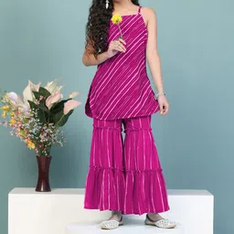 FASHION DREAM Girls Leheriya Printed Georgette Regular Straight Kurta with Sharara image 3