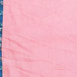 Merira Women Floral Printed Regular Kurti with Trousers & With Dupatta image 5