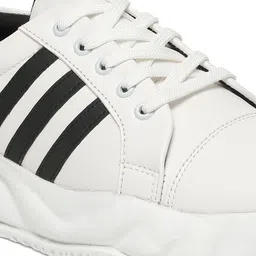 TYBELT Men Striped Sneakers image 3