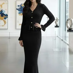 MARC LOUIS V-Neck Top & Skirt Co-Ords-picture-27