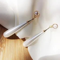 Nilu's Collection Silver-Plated Contemporary Cubic Zirconia Drop Earrings image 4