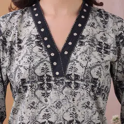 Saanjh Printed Pure Cotton V-Neck Top With Trousers Co-Ords image 5