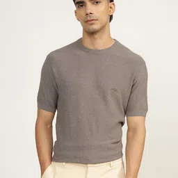 Andamen Men Solid Round Neck Cotton T-shirt image 1