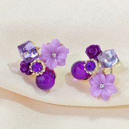 VAGHBHATT Floral Studs Earrings-picture-1