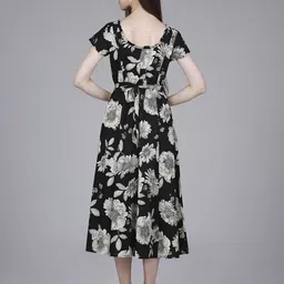 Saffron Threads Cotton Floral PrintedA-Line Midi Dress image 3