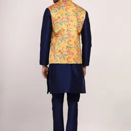 JEXI Mandarin Collar Straight Kurta With Pyjamas image 2