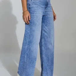 Miss Chase Women Wide Leg High-Rise Light Fade Stretchable Jeans image 4